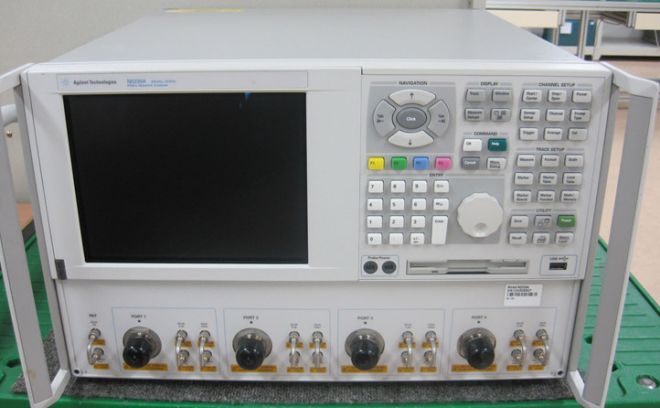 ؽAgilent N5230A