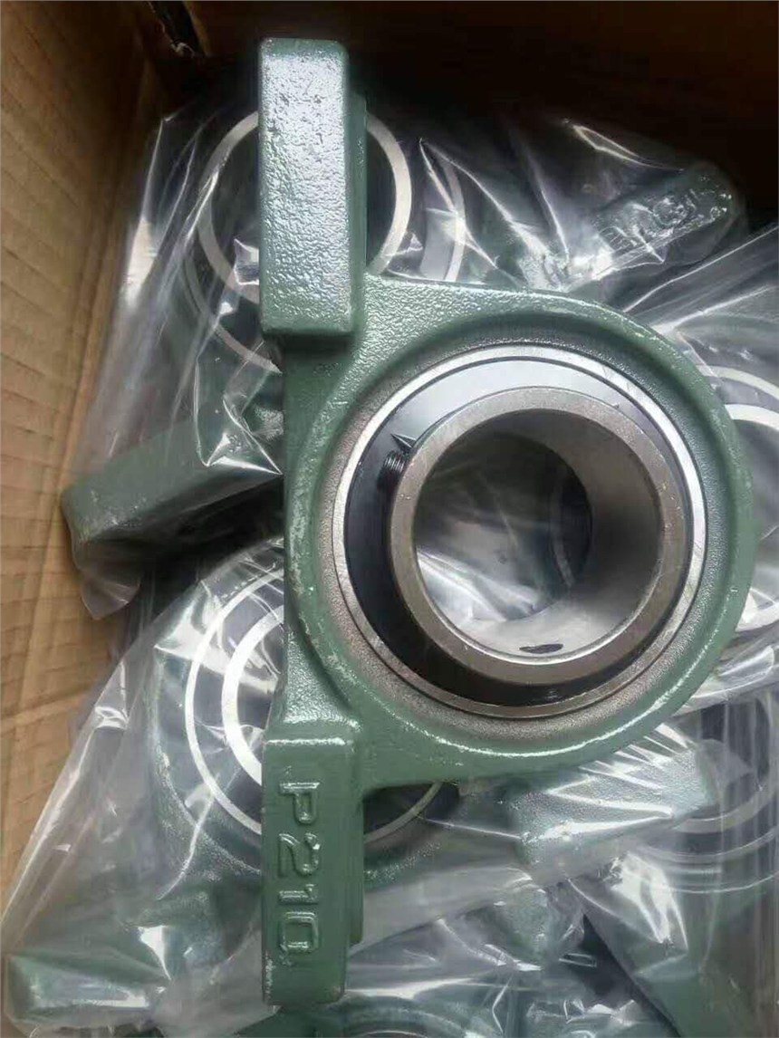 UCP216    UCP216
