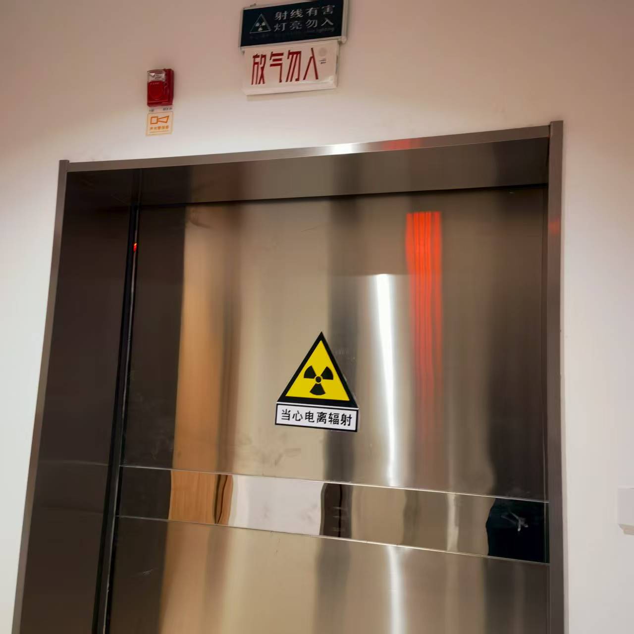 㶫ҽԺʩ