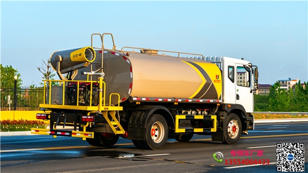 12吨洒水车_矿区洒水车一台价格_新能源运水车一台价格