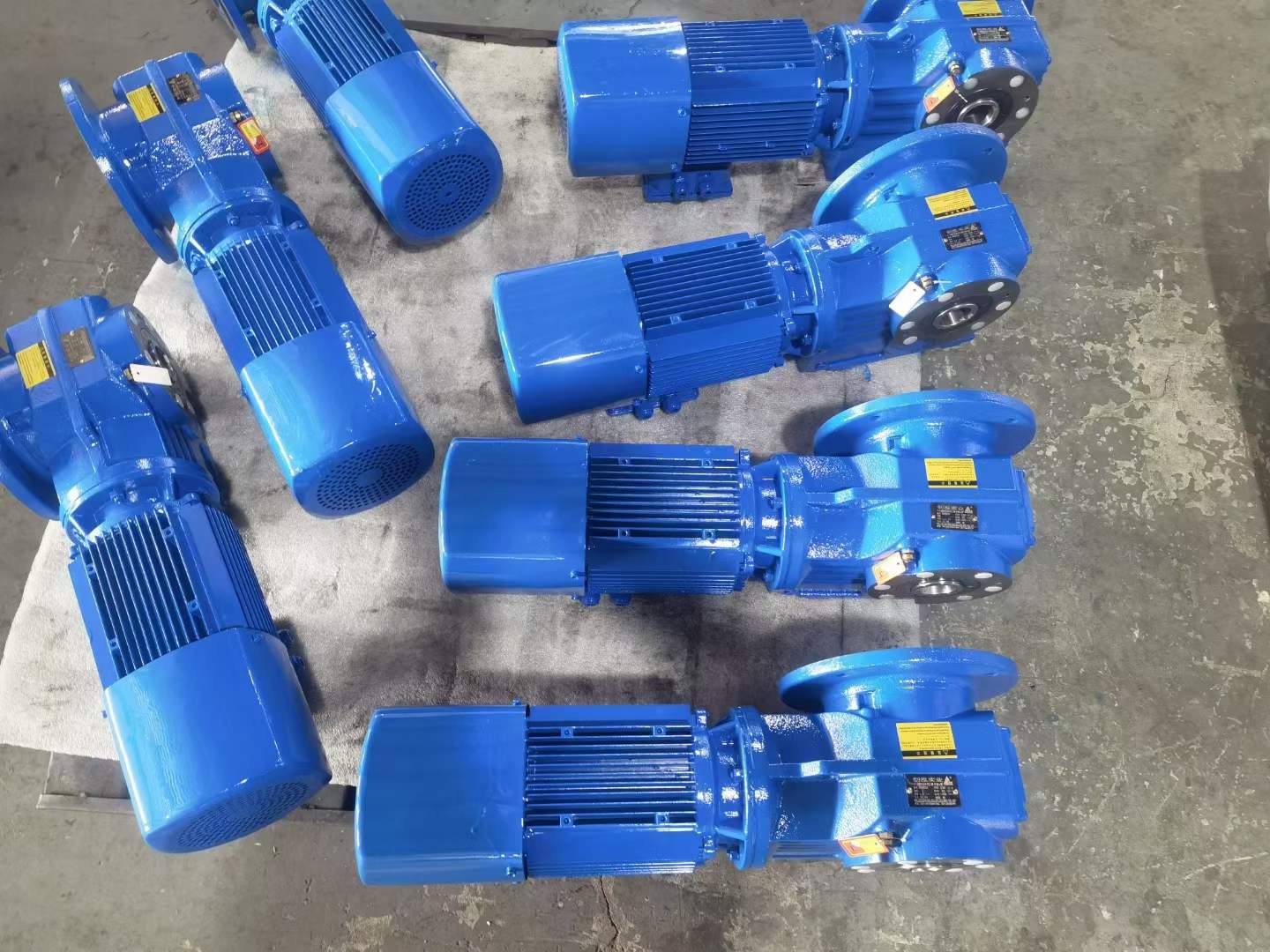 KAF37-Y1.1KW-20.19M5ٻMC2PESF05