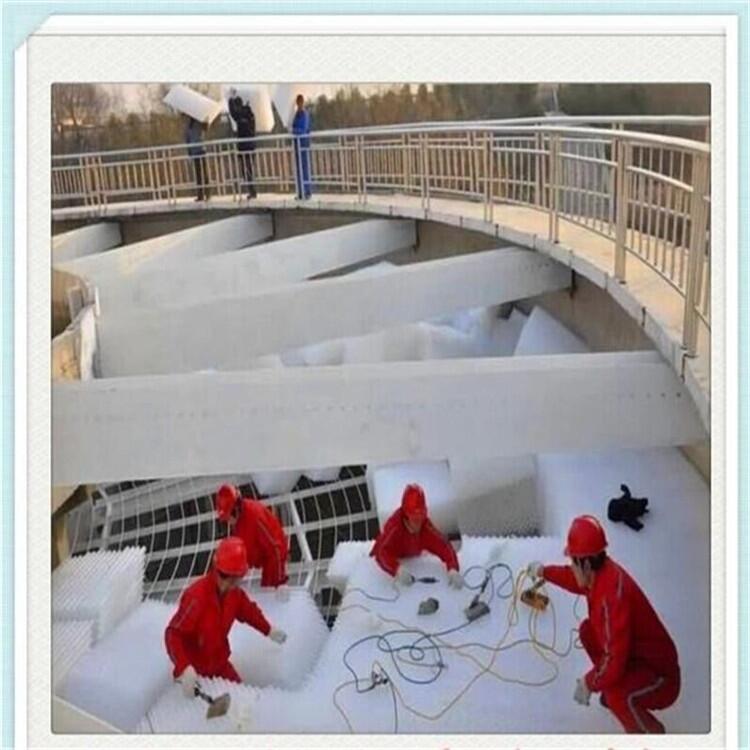 ï ۴б б϶Ǯ